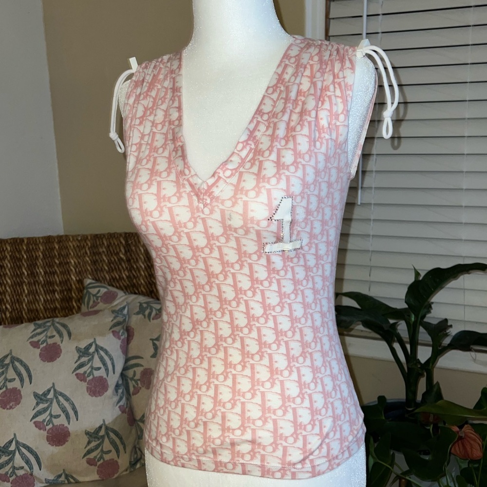 ❌ SOLD ❌ 💗RARE💗 Authentic Vintage Christian Dior Trotter Sleeveless Top